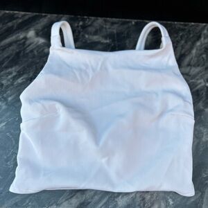 Lululemon Ribbed Back-Twist Yoga Bra (no pads inside) 
Size:4